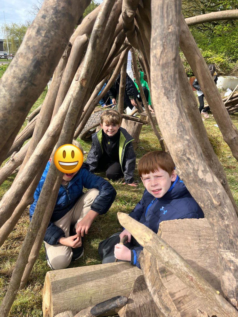 Shelter building for Miss Swift and Group 4 🪵 @NW_LP @the3saints