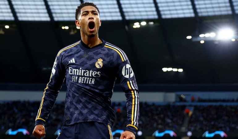 Football by Ouss tweet media