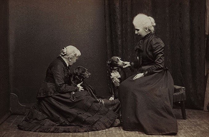 Elizabeth Blackwell - the first woman to receive a medical degree in the United States and the first woman on the Medical Register of the General Medical Council. Pictured here in 1905 with her adopted daughter Kitty and 2 dogs. #histmed #historyofmedicine #WomenInMedicine