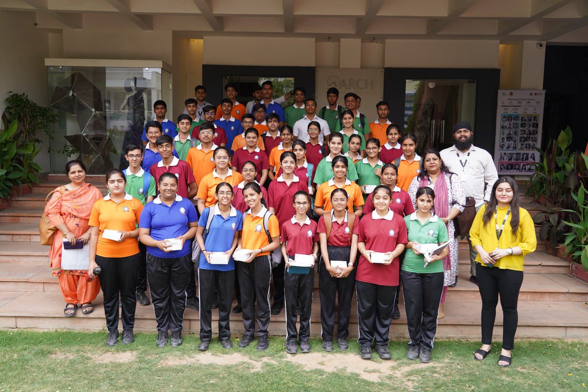 ARCH College of Design & Business tweet media