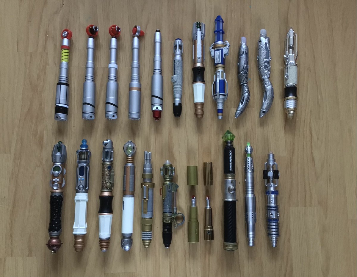 // Here’s my full collection of my Sonic Screwdrivers, Lipsticks and Laser Screwdriver

- Total of 22 items
- 20 of them are unique

- 18 Unique Sonic Screwdrivers -  (There’s 2 Thirteenth Doctor Sonics)
- 1 Laser Screwdriver
- 1 unique Sonic Lipstick

- There’s 20 Screwdrivers