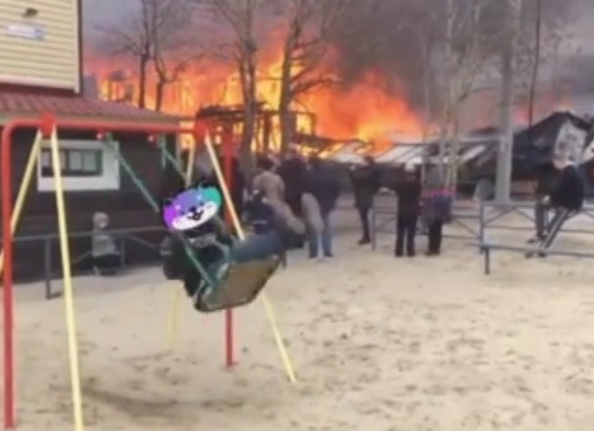 pitboss7777's tweet photo. @moonmantra8888 @IHunt100xGems @sinu_coin $sinu only thing not on fire https://t.co/sf8X9RdLYO