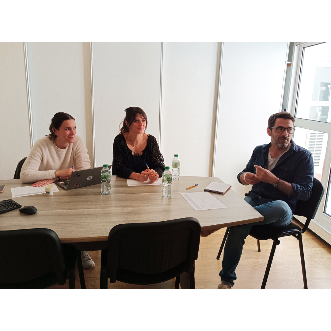 Interactive Art & Design tweet media