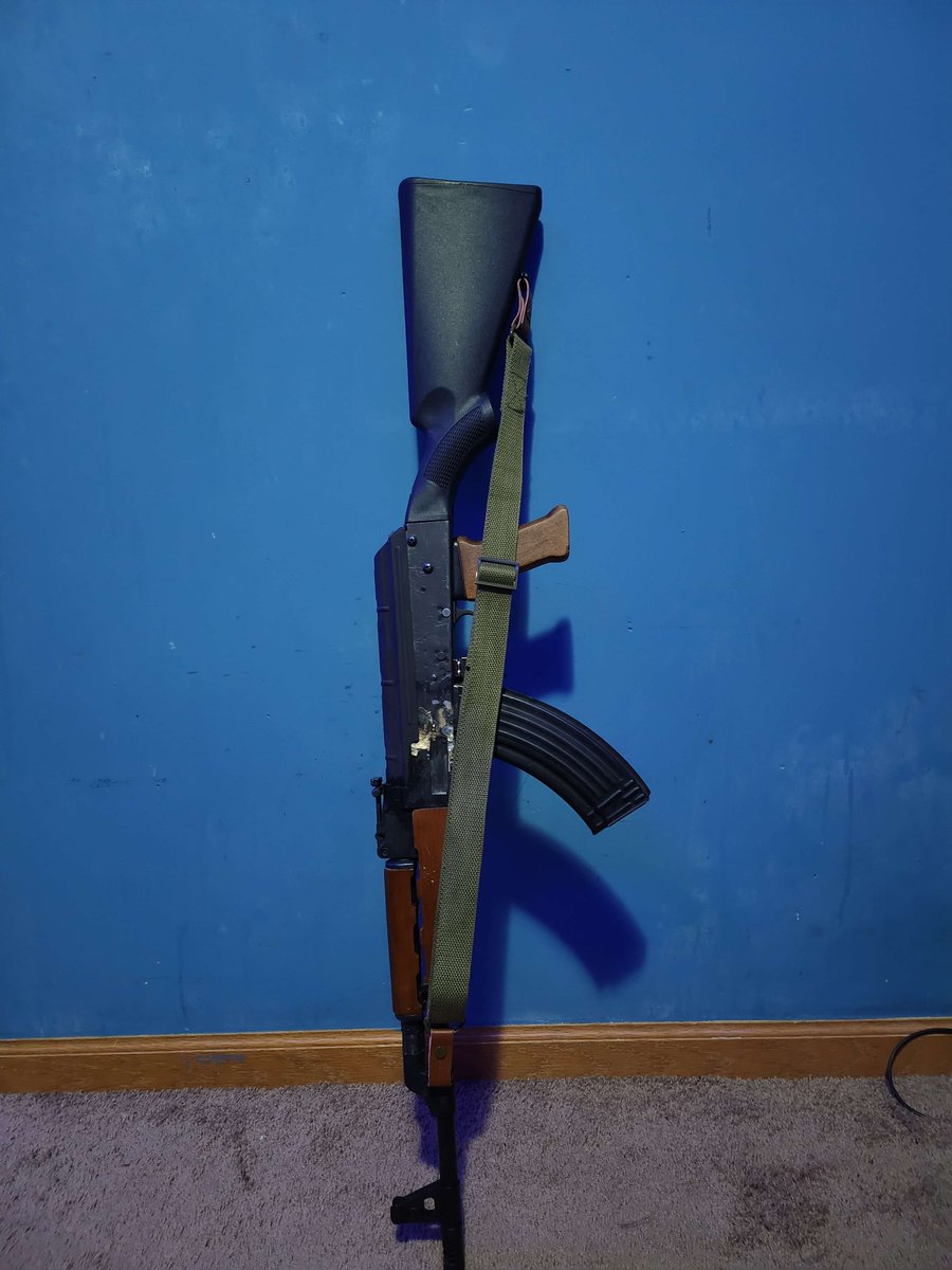 GuardianLanphea's tweet photo. @Batto_Is_Outto Glad to see another goofy AK appreciator, Reddit hated it. https://t.co/tgDHVP6nIc