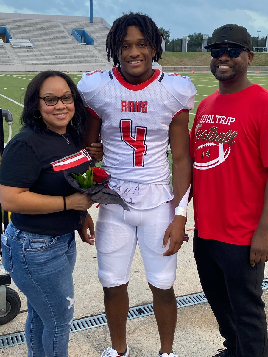 Happy birthday to my momma wouldn’t have accomplish anything without her ❤️