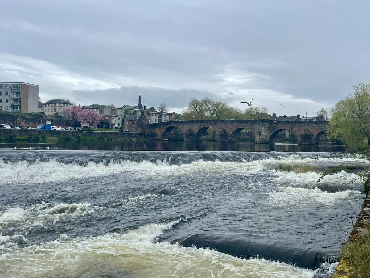 Here to discuss risk practice with the team of justice social workers in Dumfries. The very lovely Dumfries. #RedSandstoneCountry
