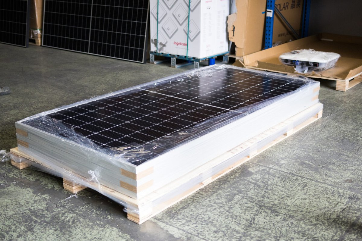 ¡Confía en la calidad de nuestras placas solares para un rendimiento óptimo y duradero! 🌞💪 #isfot #energiasolar #autoconsumo #fotovoltaica