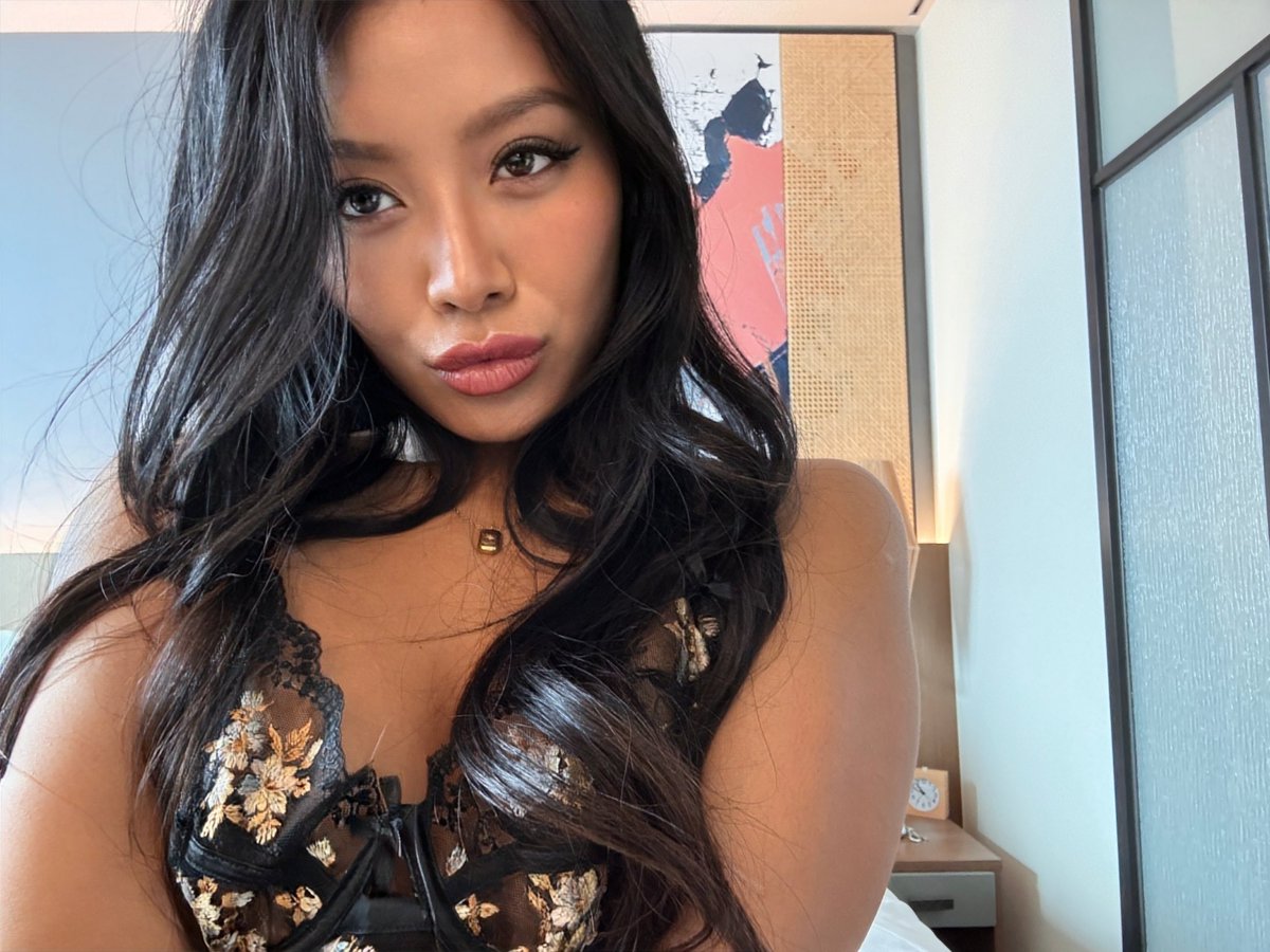 Miss Mila tweet media