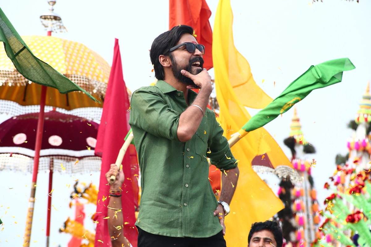 #Kodi HD Still !! Size: 4MB (5760×3840) Drive: bit.ly/4d4jGwz #Raayan | #Kubera | #Ilaiyaraaja | @dhanushkraja