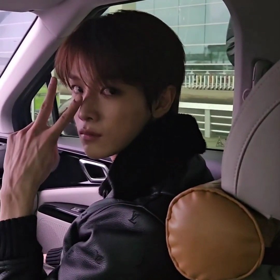 Topapopips's tweet image. I pick my poison and it's youuuuuuu
I'm heading straight for the end.........