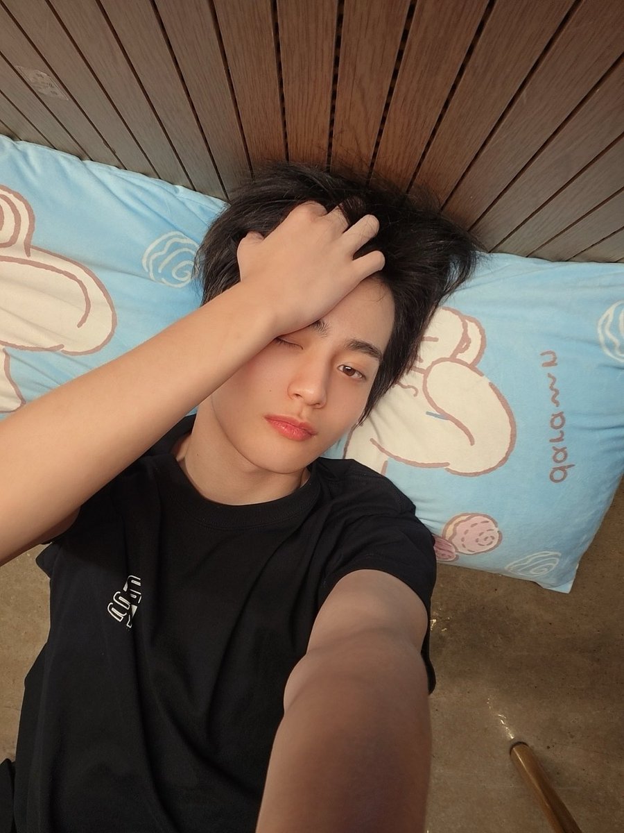 fantasyboys_mem's tweet photo. [#홍성민] 

Sleeping 😴 

#FANTASYBOYS #판타지보이즈
#HONGSUNGMIN https://t.co/QvPtw1si0A