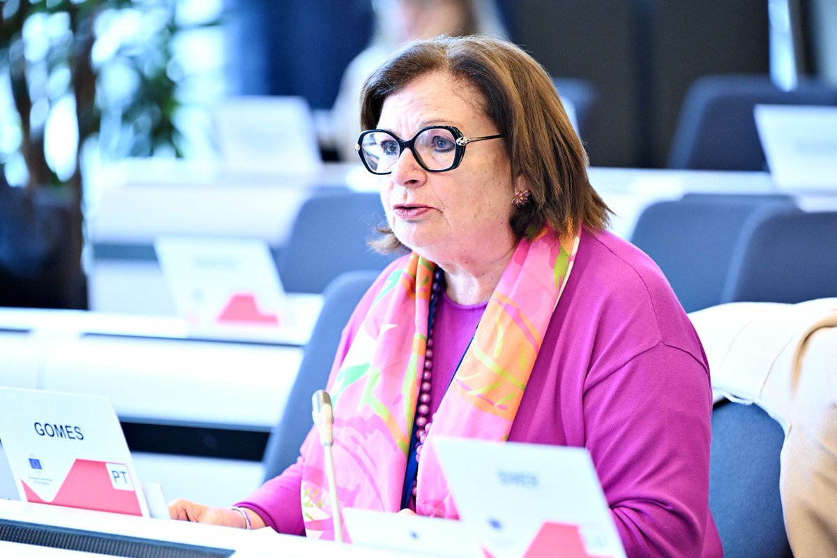 PES_CoR's tweet photo. โThe long-term strategy for rural areas needs a clear ๐ช๐บ action plan with an allocated budget, quantitative targets & real implementation in all EU policies.
#CohesionPolicy needs to be more focused on the challenges of rural areas and the #FutureCAP.โ
@IsildaCor #CoRPlenary https://t.co/L8Yxt3mINr