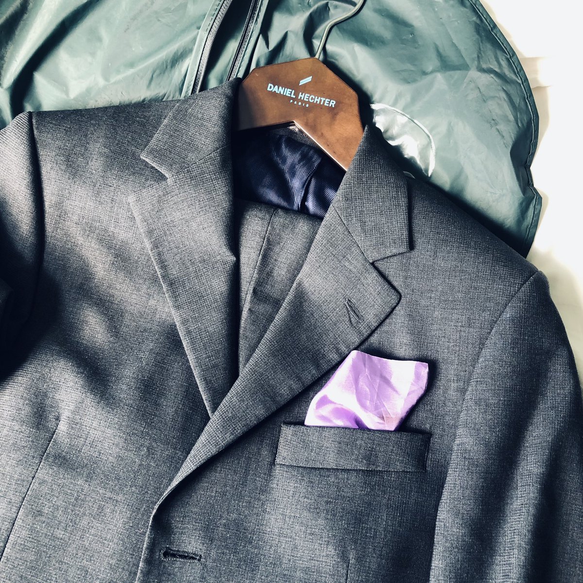 simoit's tweet image. Hanging up the suit after another funeral. Its last four outings were funerals, not many weddings recently.
RIP Len, Sonia, Andrew and Dad. All taken just that little bit too soon