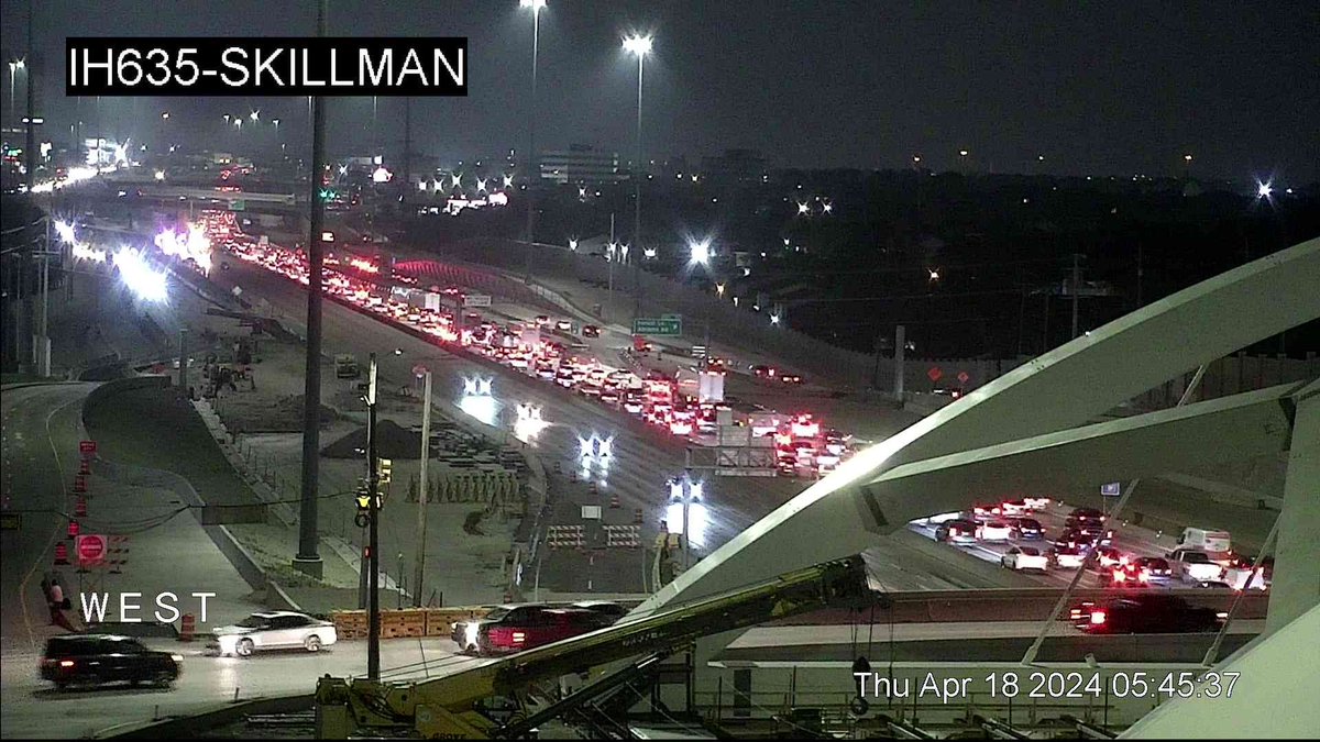 BREAKING: 635 East will be CLOSED until at least 9 AM near High Five in North Dallas due to deadly overnight crash involving at least two vehicles. Major delays stacking up in both directions of 635/LBJ due to investigation @CBSNewsTexas