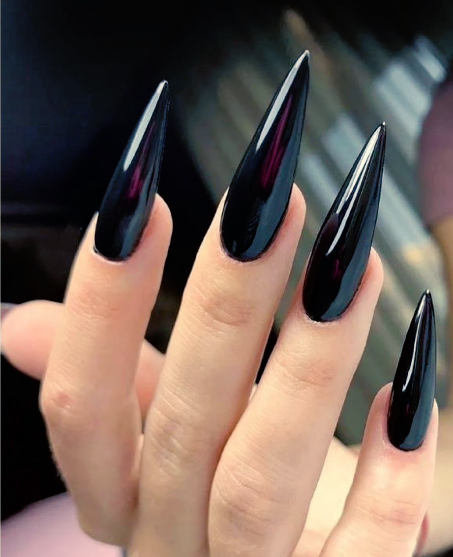 NEW sharp black finger nails! Ready to rip some eyeballs out of their respective sockets and call it biblical punishment. #toytorture 🔪 latex femdom mistress dominatrix sadistic domme findom cbt joi kinks bdsm realtime