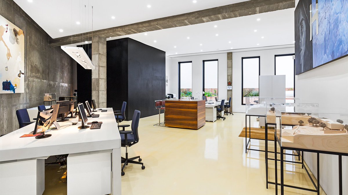 AXIS_arq's tweet photo. @AXIS_arq  estrena nueva web.
Nos complace presentaros nuestra nueva Web más visual y dinámica, en la que se podrá encontrar toda la información necesaria sobre nosotros y nuestros proyectos.
Te invitamos a visitar nuestros servicios de Design&amp;Build en https://t.co/0mmnr4aRac https://t.co/2NoMWV1rjP