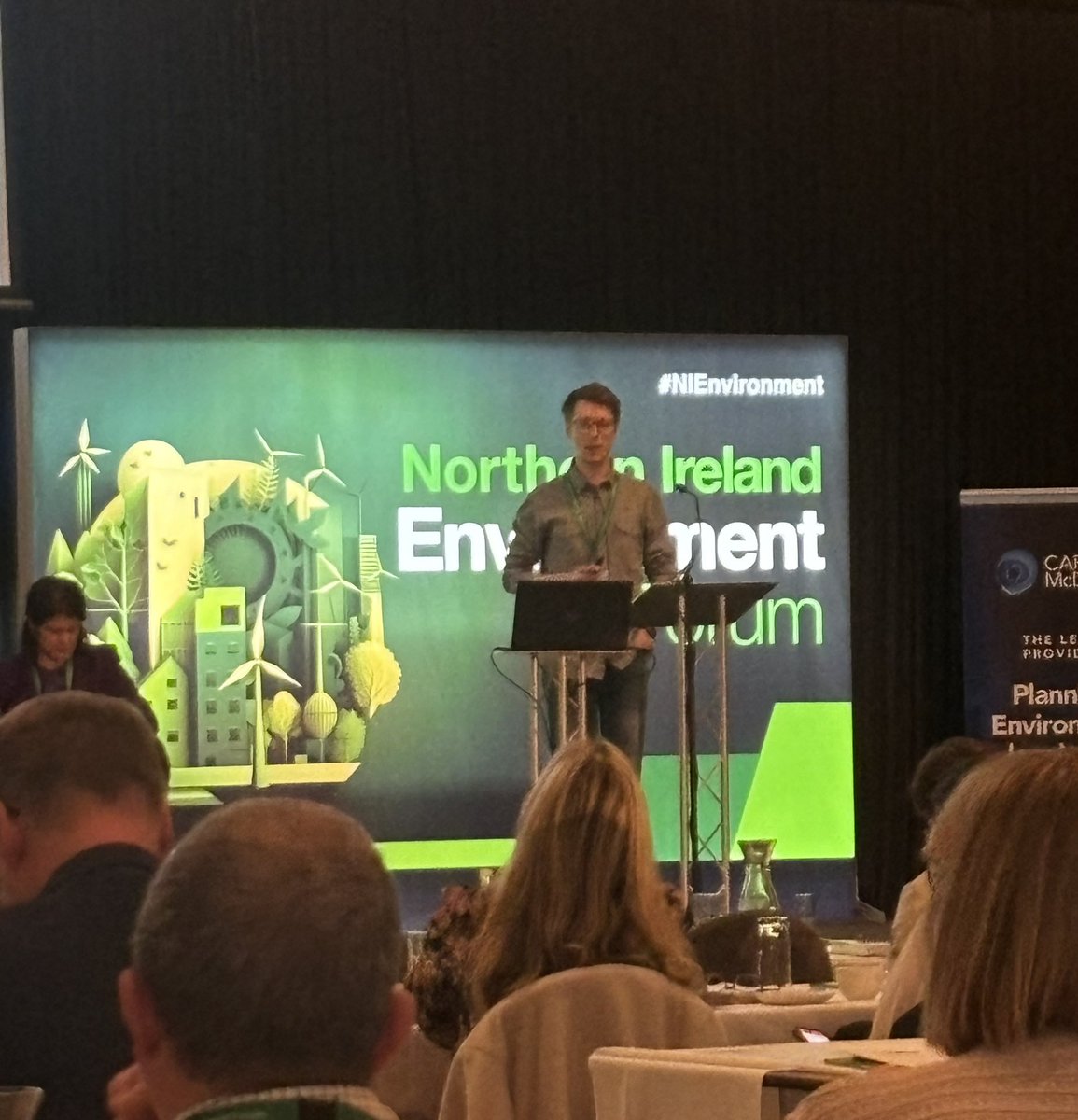 Andrew_ALUK's tweet photo. Dr Neil Rowland, Senior Research Fellow at Queen’s University Belfast and UKRI Regional Clean Air champion for NI is now presenting to the conference on air quality in Northern Ireland. #NIEnvironment https://t.co/cuQ3AIOUOe