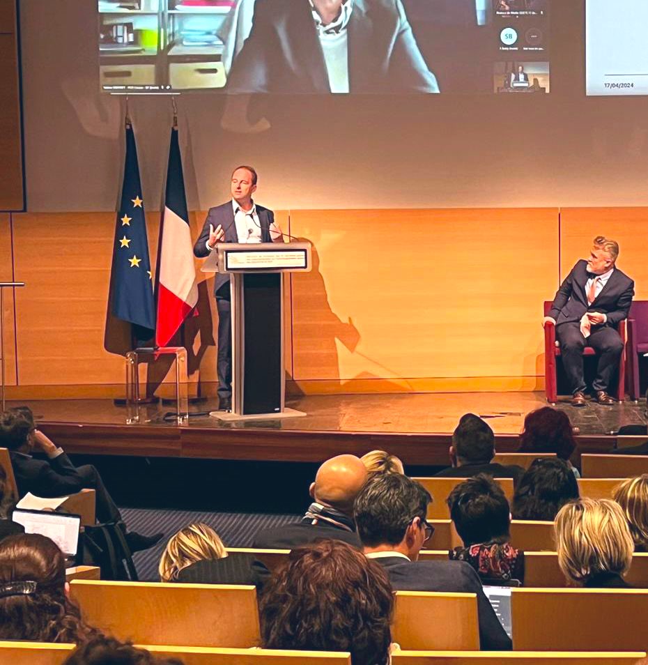 Co-construire pour accompagner ceux qui en ont le + besoin grâce à la confiance des 29 nvx départements engagés dans l’accompagnement rénové des allocataires du RSA. 
Faire équipe État / Départements / France Travail pour que chacun retrouve autonomie et dignité par le travail !