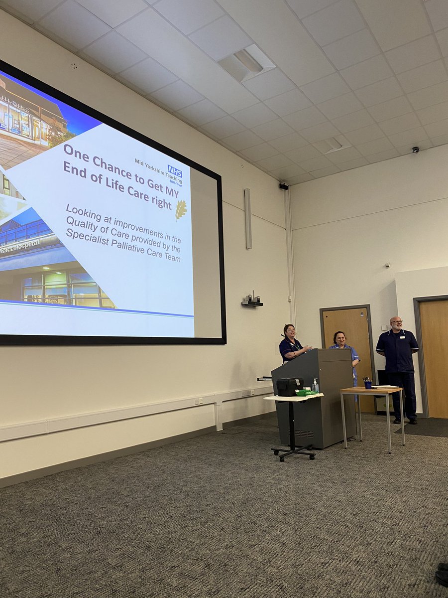 Last presentation for the morning breakout session is our colleagues from the End of Life Care team talking to us about the improvements that have been made to the quality of care in the EOL specialist team 🌟🌟