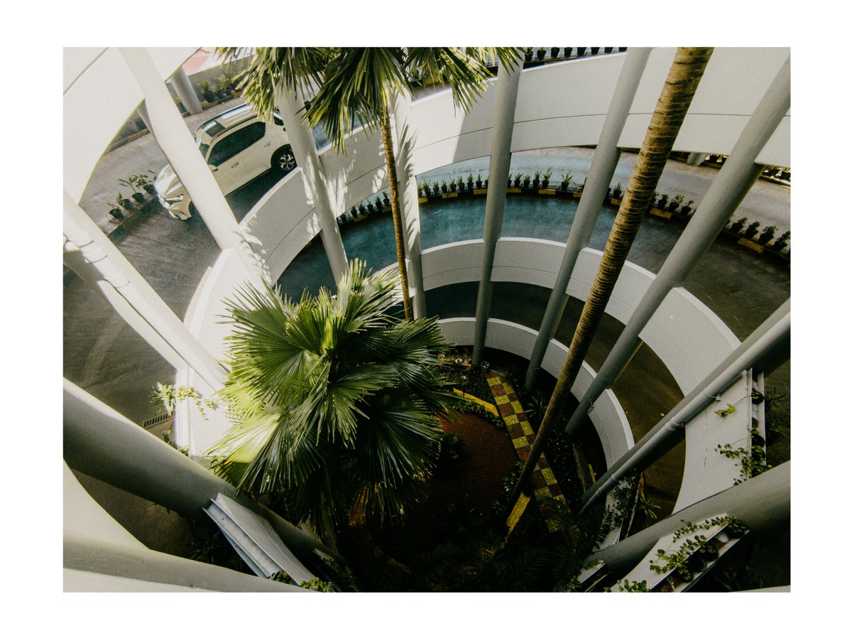 LelembutPakaian's tweet photo. Spiralling

#shotongooglepixel #teampixel
@madebygoogle @GooglePixel_US https://t.co/WeUcP2CE4P