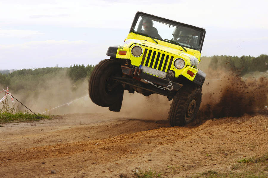 THEJeepMafia's tweet photo. Good morning #jeepmafia ���☕️

Happy #exerciseday.. one leg up, one leg down.. you got it! We know how to stay healthy 💪😉  be safe out there and have a great day ✌️ https://t.co/jUVe6bIak5