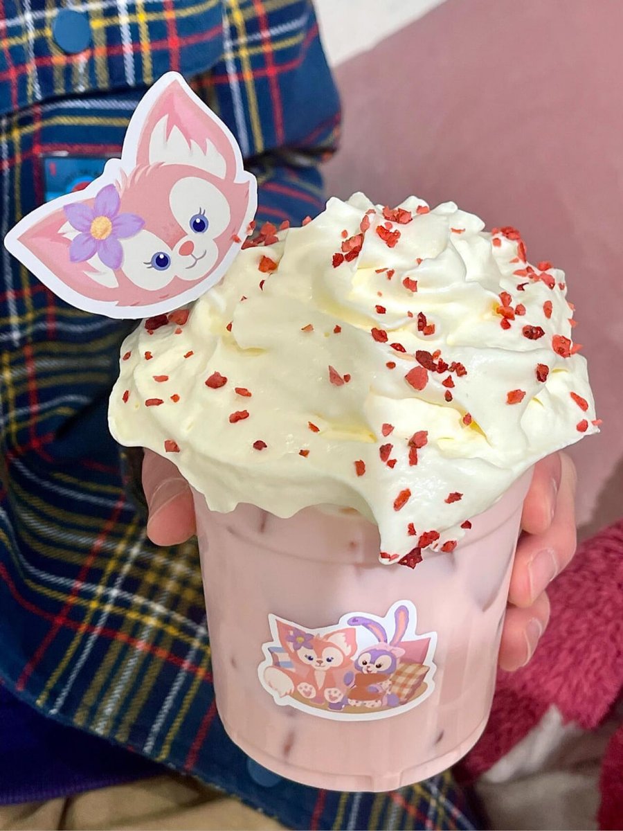 suzettlizardi's tweet photo. HEllO KITTY   combines two things I enjoy: cute aesthetics and delicious treats. https://t.co/lzFoaj8Srp