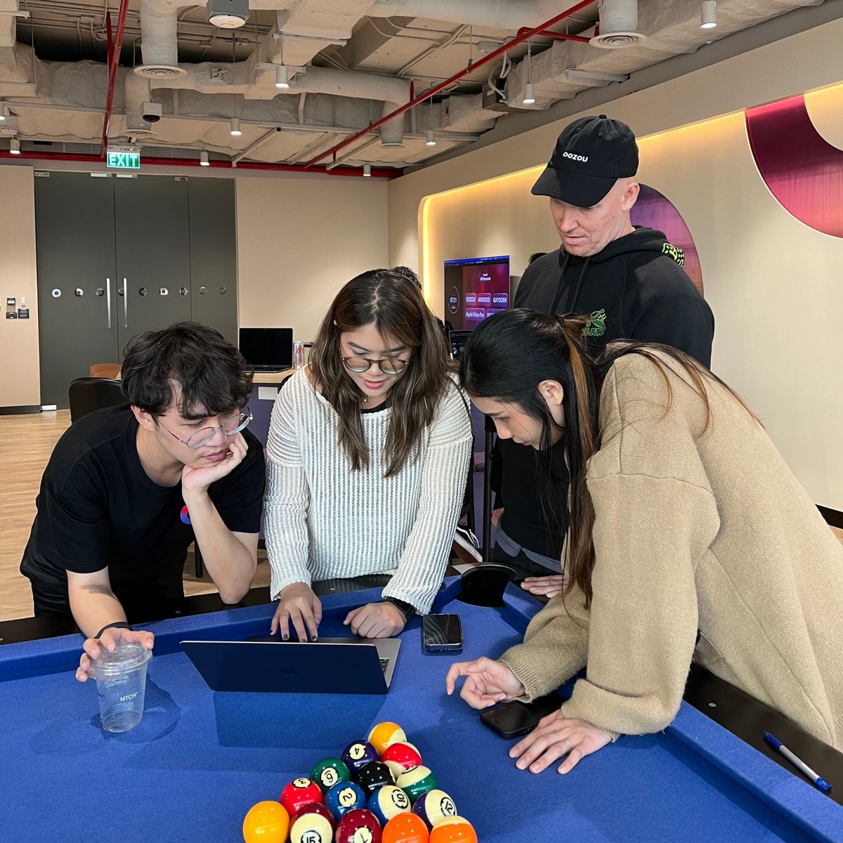 The OOZOU Ultimate AI Quiz was undeniably fun and exciting! 🤩✨

We got to use different tools to create cool images and compose interesting musical pieces! 🤖🎨🎶

In the end, it wasn't just about winning; but creating memories together. 💜

#generativeai #ai #chatgpt #suno