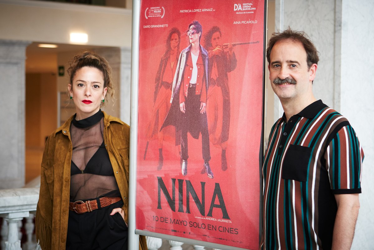 GizaZinemaldia's tweet photo. Andrea Jaurrieta eta Iñigo Aranburu "Nina" filma aurkezten. @NinaOlvido
👉Ostiralean arratsaldeko 20:00tan Victoria Eugenia Antzokian
📷Floro Azqueta (Azqueta-Arts)
#gizazinema #cineddhh
Informazio gehiago: https://t.co/NWgpaw1krt... https://t.co/BUiUzMbr1V