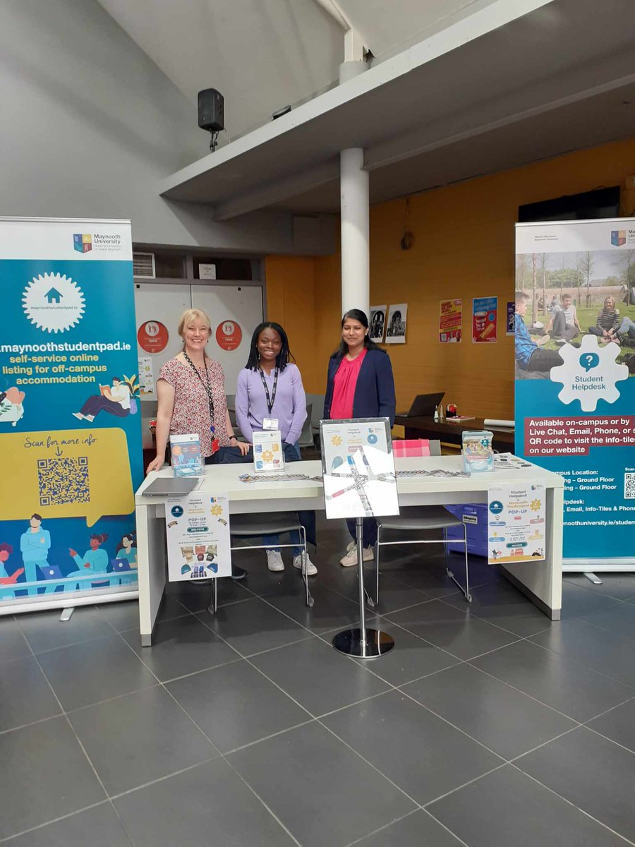 annmariecudden1's tweet photo. Calling all @MaynoothUni & @StPatsMaynooth students, why not drop over to our @maynoothsu Foyer to chat to the @MU_StudentServ team and be in with a chance of winning some GOODIES 🥰 #Prizes #ScanTheCode https://t.co/xdkyBG5sUf