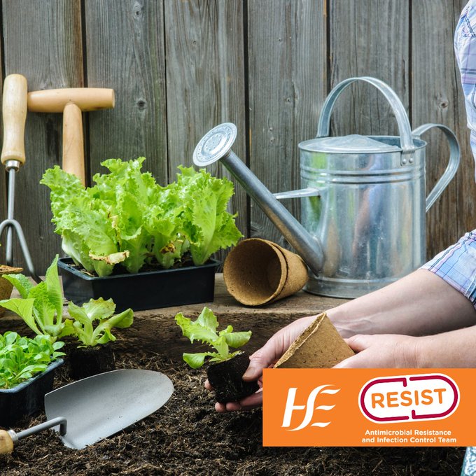 Make sure you clean your hands thoroughly when you have finished your spring gardening as soil can be contaminated: bit.ly/4aKQxFa #HandHygiene | #StopTheSpread