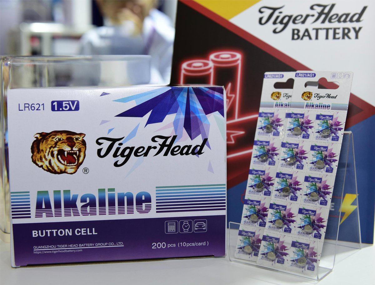 tigerheadchina's tweet image. 🌟 Canton Fair Update! 🌟
Our display of Button Cell batteries is turning heads and drawing crowds! 🔋✨ Renowned for their exceptional quality and reliability, they're stealing the show at the fair. #tigerheadbattery #buttoncell #cantonfair