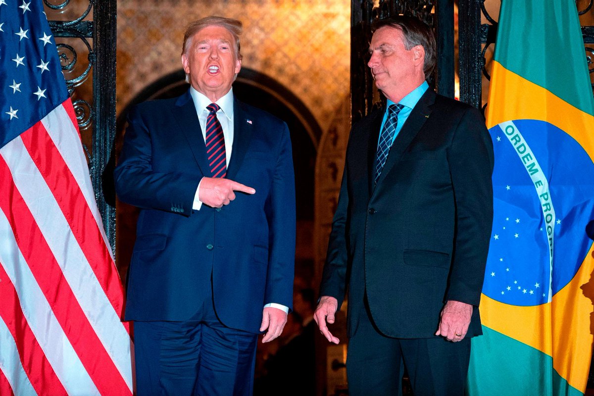 🚨OPINIÃO: A burrice da extrema-direita é tão grande que eles acham que o bilionário Elon Musk é uma espécie de corte revisora do STF. Além disso, essa gente acha que os apoiadores de Trump nos Estados Unidos teriam algum poder mágico de interferir na Justiça brasileira. Eles