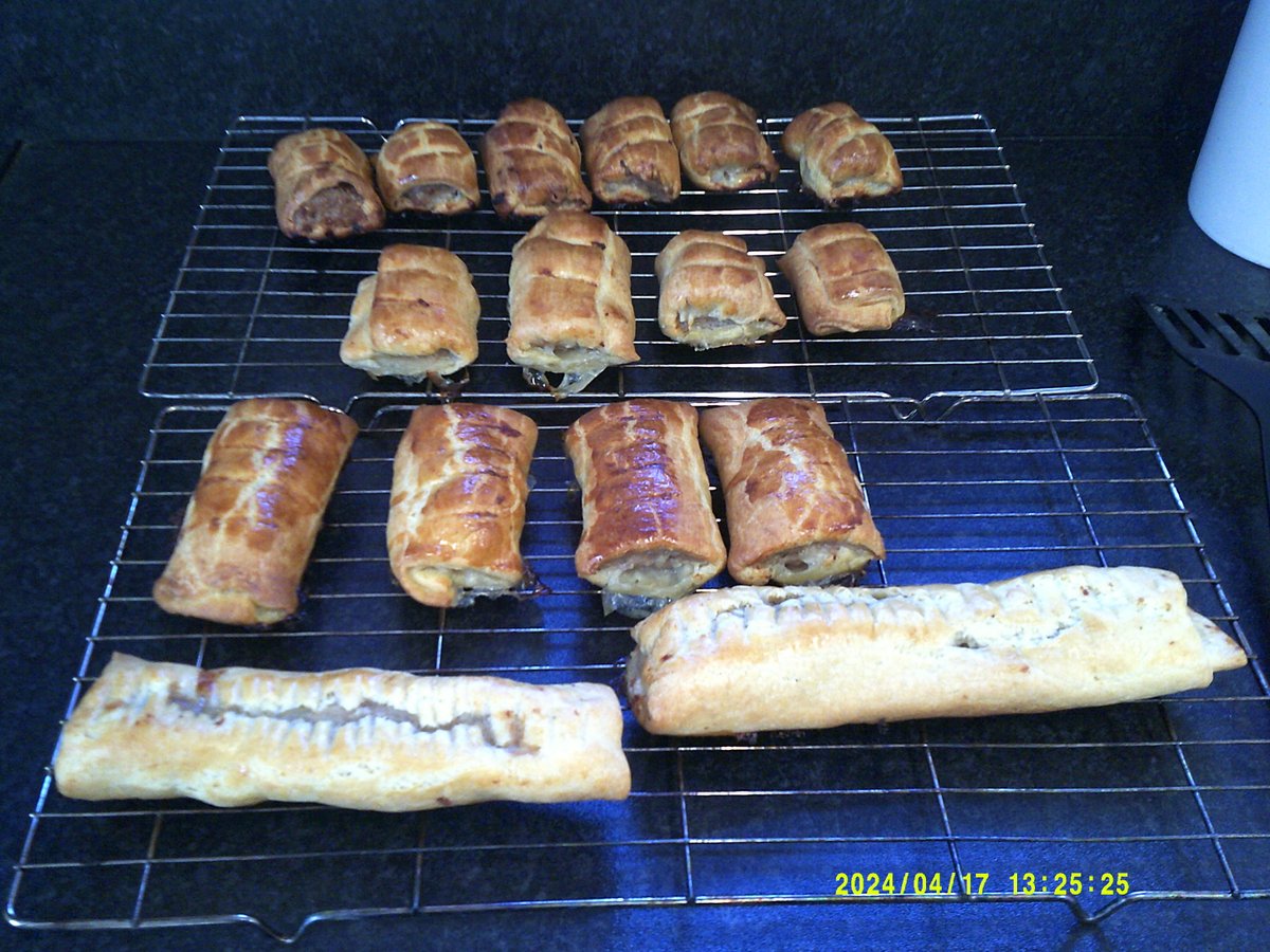 During our Culture Capital lesson (UK) and Maths, students followed instruction to make sausage rolls.