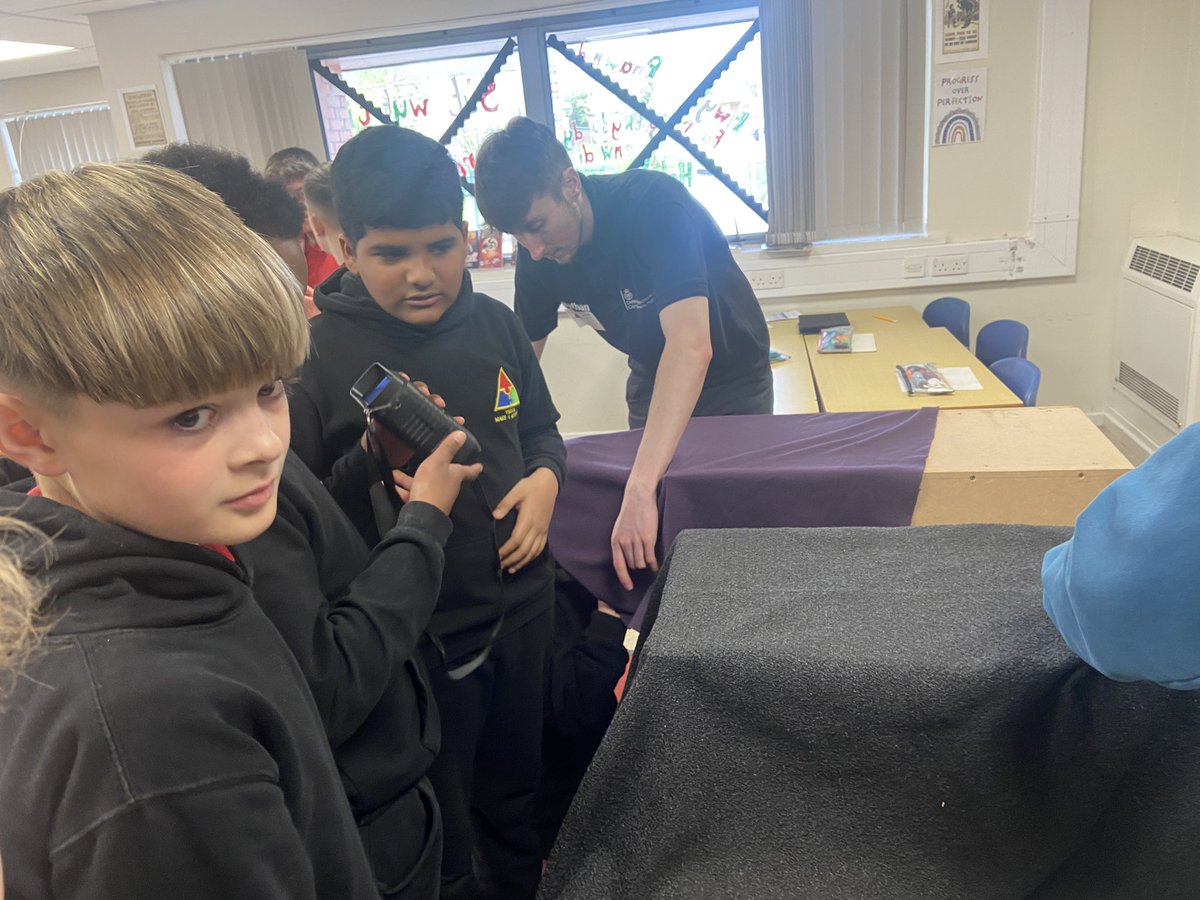 Dosbarth Yr Wyddfa have been creative engineers with Xplore and deca dying the Defending our futures’ session. <a href="/MaesYMynydd/">Ysgol Maes Y Mynydd</a>