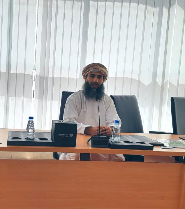 nms3101's tweet photo. مشاركة د. عبدالله بن سيف الرمحي معلم أول مادة التربية الإسلامية بالمدرسة في المؤتمر السابع للبحوث التربوية والعلمية بجامعة صحار ومسابقة عرض الرسالة في ٣ دقائق …اليوم الخميس ١٨ / ٤ / ٢٠٢٤م https://t.co/XwexfaP6Px