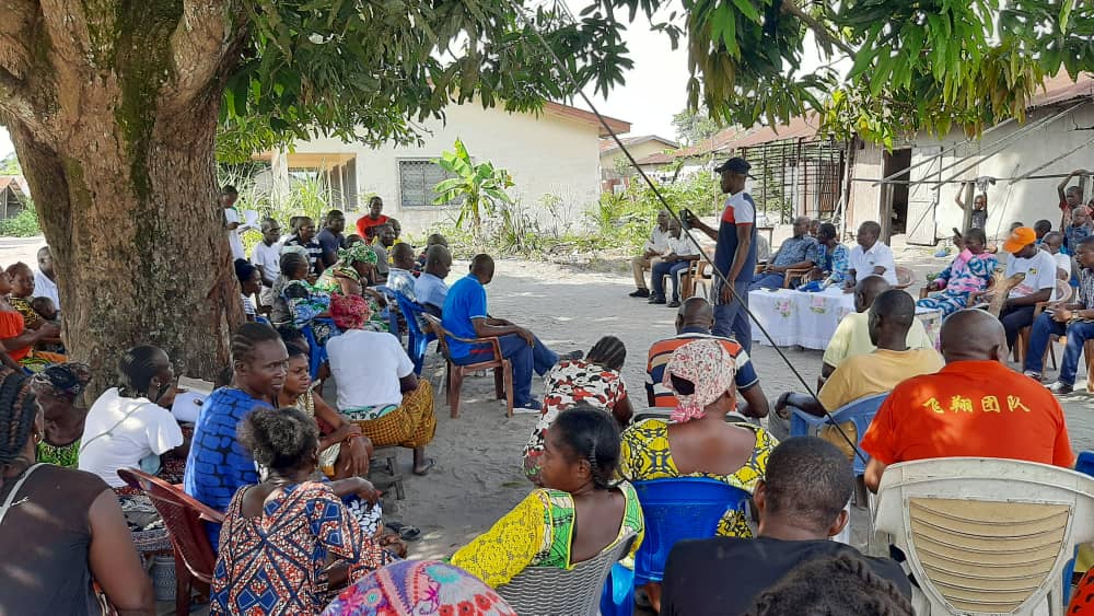 CongoUnfpa's tweet photo. Faire progresser la solidarité et la lutte contre les VBG à Mossaka grâce au travail des autorités locales et de l'équipe UNFPA à Mossaka,Cuvette. 
La sensibilisation sur la loi Mouebara et l'importance de la prise en charge urgente des survivants ont été abordées.
#EndViolence https://t.co/laHE6Yhpgx