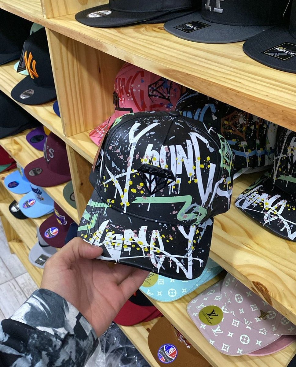 Gorras_import's tweet photo. Buen día gente les dejo los nuevos modelos que siguen entrando si tienen dudas 1166277615.
Acuérdense que estamos haciendo envíos a todo el país ✈️ https://t.co/OgeYRd0MKg