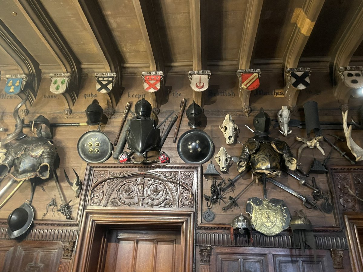 CultureDupleix's tweet photo. Voyage en Écosse. Au programme de ce jeudi 18 avril, visite d’Abbotsford House, maison de Walter Scott #scotland #culture #voyage https://t.co/GtV44iunVa