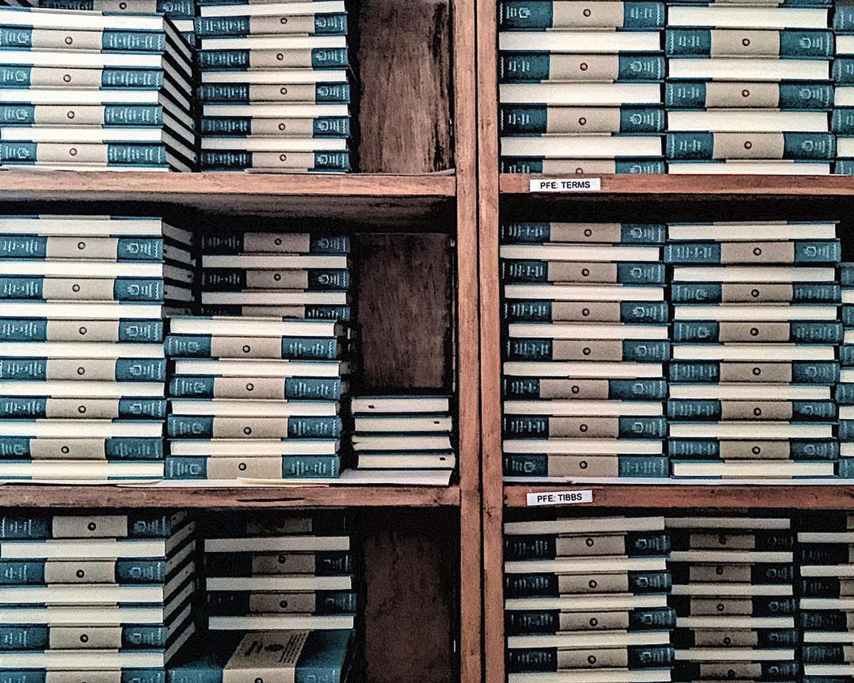 FoxedQuarterly's tweet photo. ‘The books are so beautifully made, how can something so small bring such pleasure!’ E.C. #slightlyfoxed #foxedreaders https://t.co/siib9cPvlb