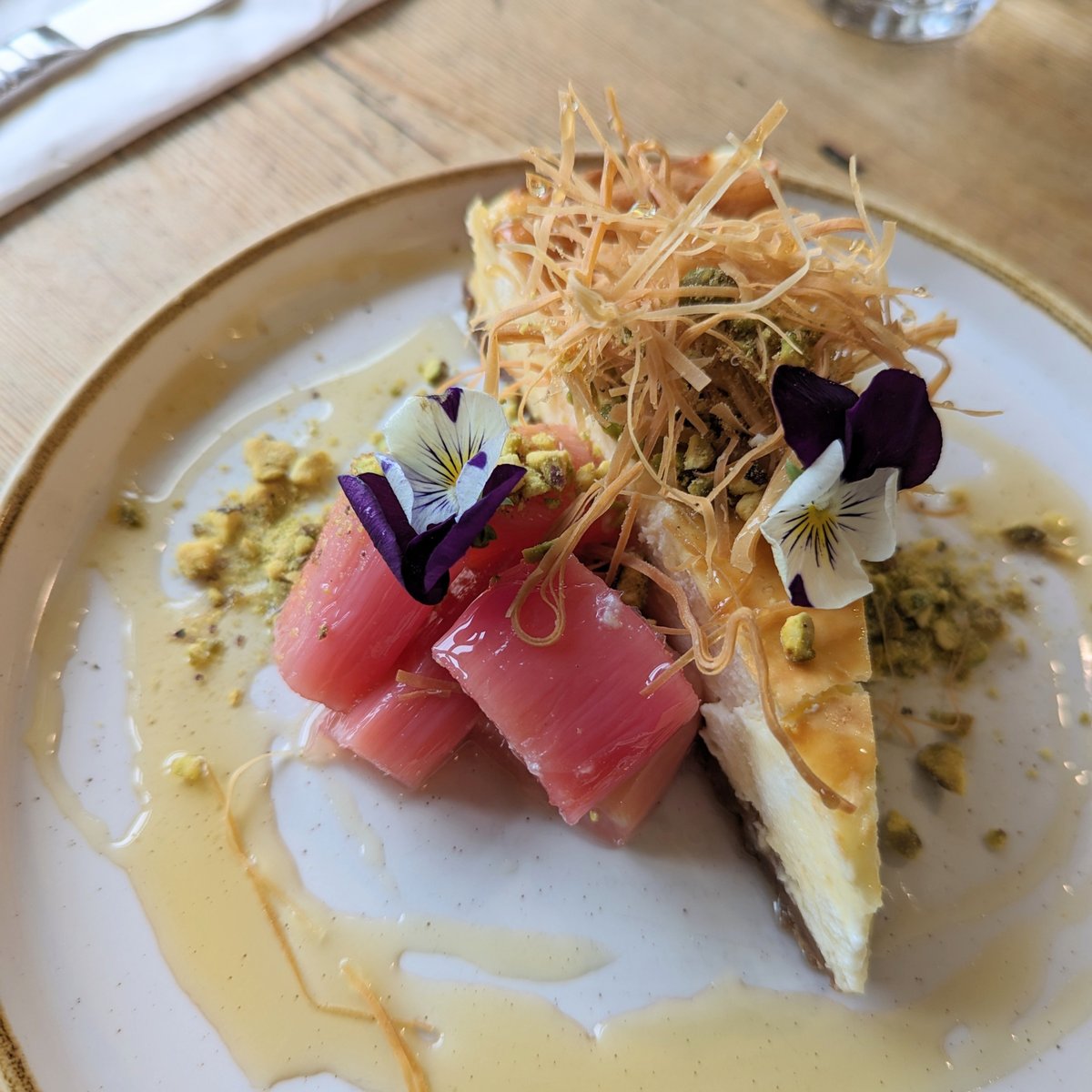 LABNEH CHEESECAKE 🌸 This is not just any cheese cake it's made using our signature labneh and paired with delicious rhubarb, pistachio's, crunchy filo ribbons and drizzled with local Herefordshire honey. Trust us - it's yummy! Have you tried it?