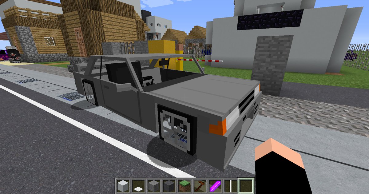 kairu_maikuraaa's tweet photo. もはやマイクラではない
#minecraft 
#マイクラ 
#flansmod https://t.co/BxieKJcBJ4