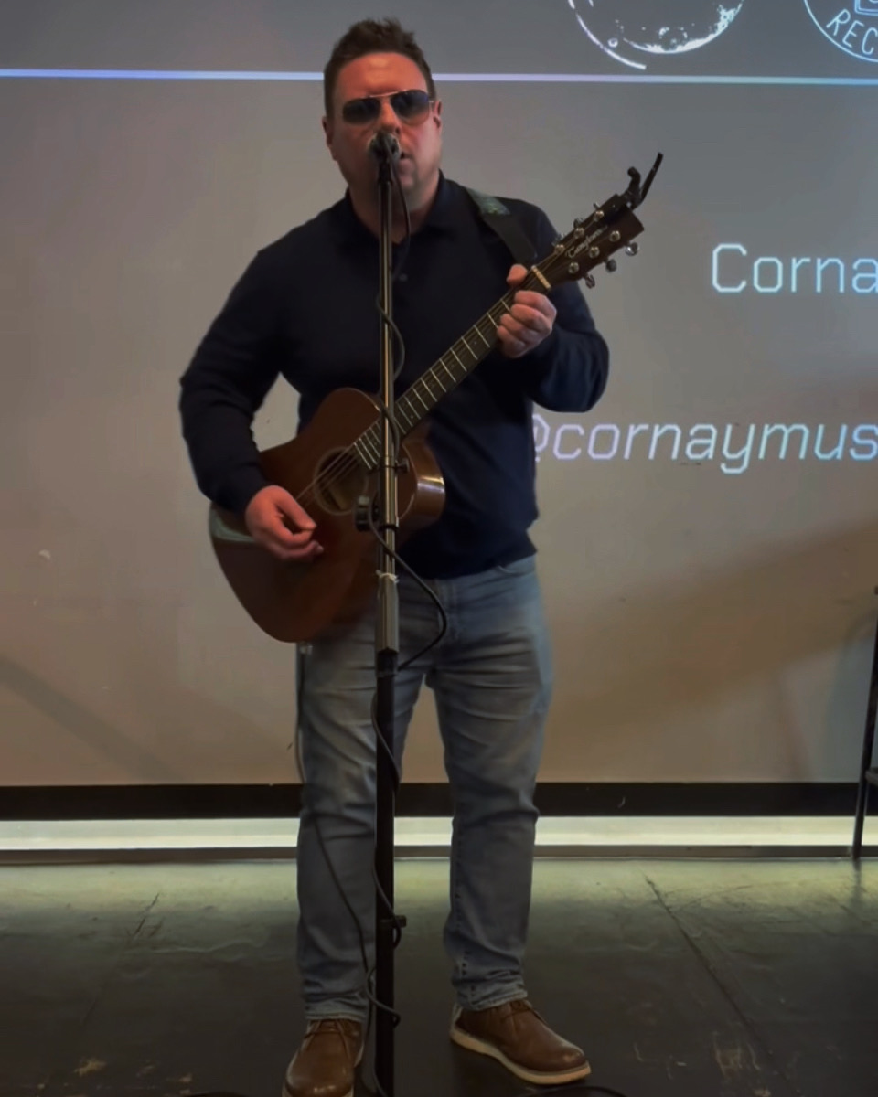 Dockyard, Salford Quays, 17/4/24

#openmic #dockyward #cornay