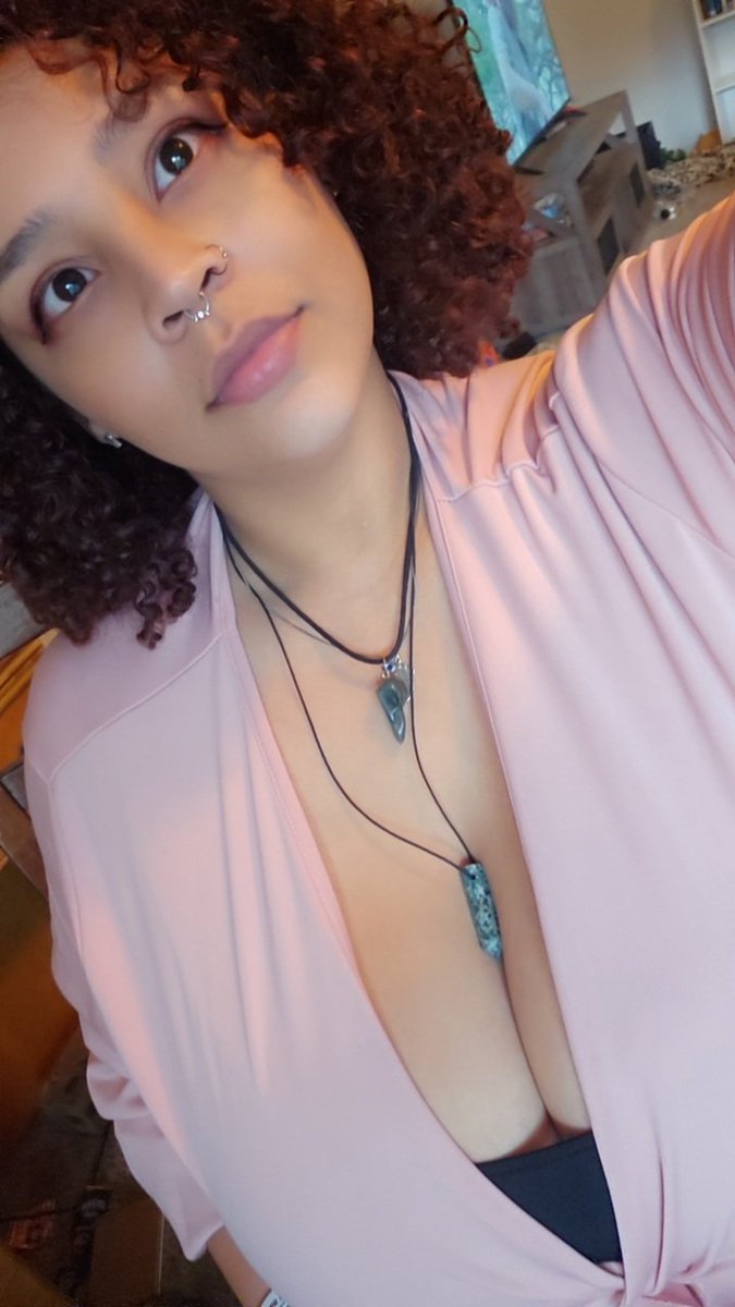 Findom_Demoness's tweet photo. Wanna see what you're missing out on?
Go on, don't be shy.
I only bite a little.

Active and Age Verified 😈
https://t.co/LHgz76vkdV https://t.co/0NAJsA5x18