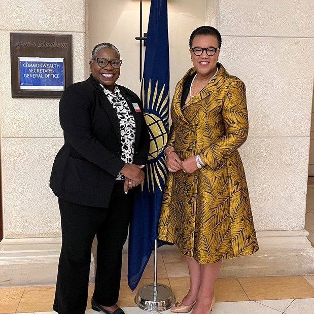An honour to meet with <a href="/SamMarshallMP/">Samantha Marshall</a> from Antigua and Barbuda this morning to discuss #SIDS priorities and the #BlueEconomy ahead of the #Commonwealth Ocean Ministers Meeting in the Republic of #Cyprus today.

#COMM | #BlueCharter