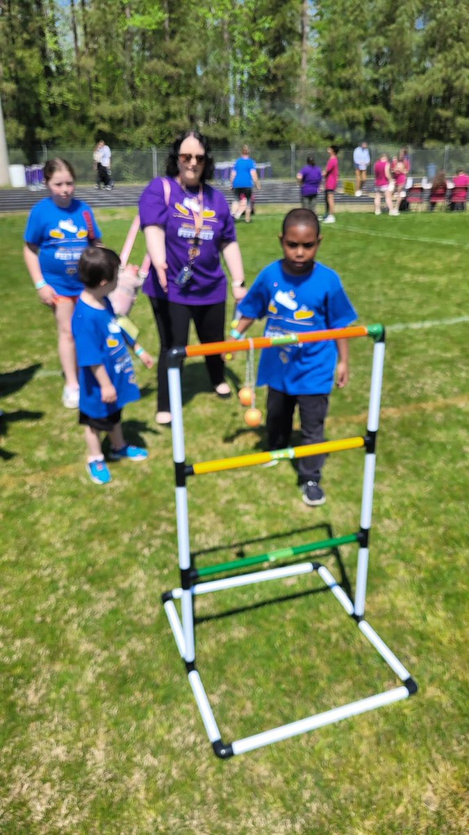 SpringRunSTEAM's tweet image. Congrats to all of our Little Feet Meet participants and thank you James River HS for organizing such a wonderful event! @ccpsinfo #springrunfun @rapidpride