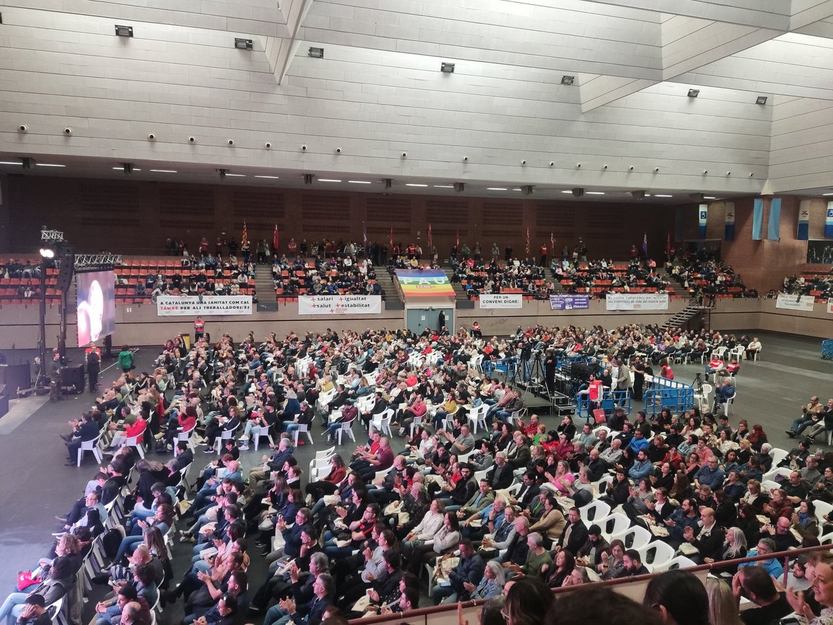 wellss77's tweet photo. Avui companys i companyes de les @CCOOLleida  som a la ASO (assemblea sindical oberta) a Barcelona,culminant un important procés participatiu col.lectiu del nostre sindicat. Intervenció del nostre secretari general @PachecoJpacheco https://t.co/aoFVqYKwxk