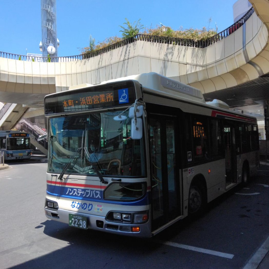 都営バスは、日野ハイブリッド車が数を減らしていますが、転属先の一つとして茨城県水戸市を中心に走っている茨城交通バスにも転属しています。そのため茨城交通バスは転属車がたくさんいますが、元都営バスも徐々に増えてる気がします！