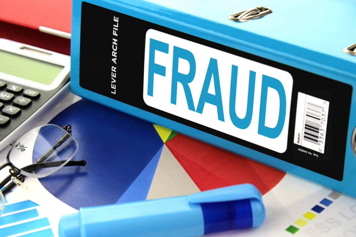 Five members of an organized crime group in the UK defrauded the UK benefit system out of $62.69 million over five years by making false claims and forging documents.

Eurojust describes the operation as the largest fraud against the U.K. benefit system: occrp.org/en/daily/18653…