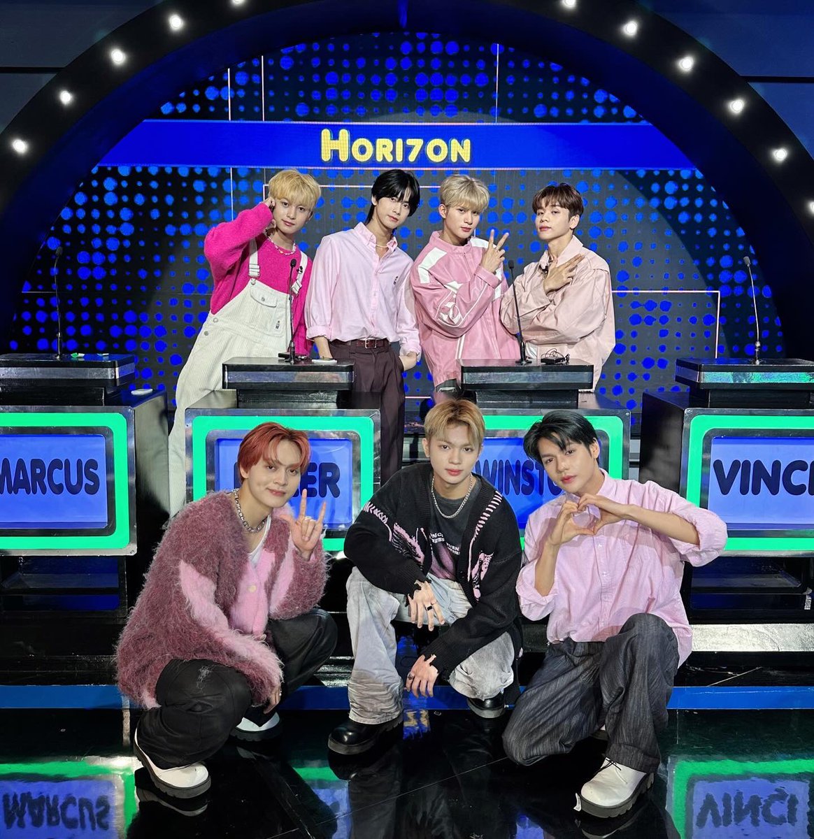 2024. 04. 18

@ GMA <FAMILY FEUD PHILIPPINES>

#HORI7ON #호라이즌 #LUCKY 🍀
