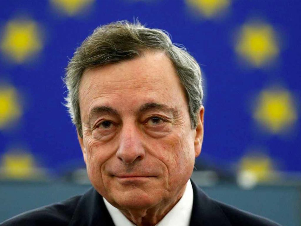 Mr. “Whatever it takes” Mario Draghi meldet sich mit einer starken Kritik an der aktuellen #EU-Politik und bietet eine bessere #EUVision. Unbedingt lesen! @markuspreiss @stefanauer_hku @Alex_J_Thiele @martin_speer